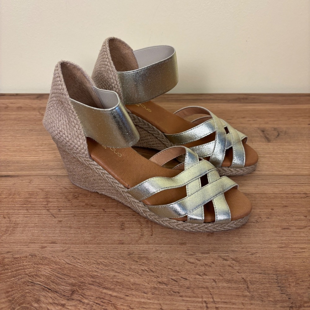 ANDRE ASSOUS Adin Elastic‎ Espadrille Wedge Sandals Platino Women Size 36 Raffia
